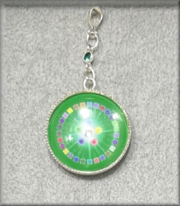 Rosentor Schutzamulett grün01